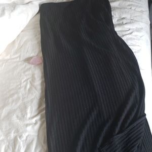 Long pencil skirt